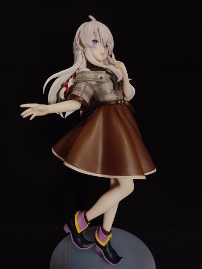 Trio-Try-iT 魔女之旅 伊蕾娜 棕色系穿搭