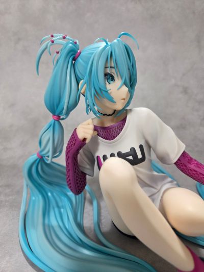 初音未来×米山舞 The Latest Street Style 