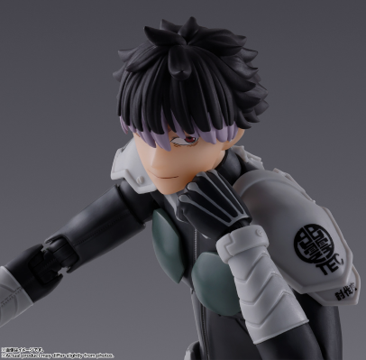S.H.Figuarts  怪兽8号 鸣海弦
