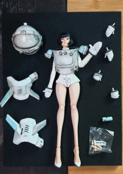 POPBOT系列 1/6 收藏级可动人偶 LASSTRANAUT Catherine