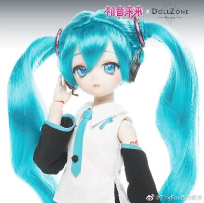 初音未来 V4C机械关节娃娃