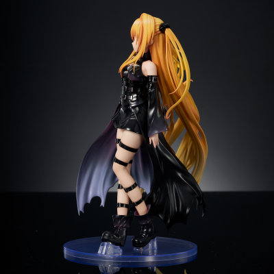 出包王女DARKNESS 「金色暗影」 BLACK TRANS