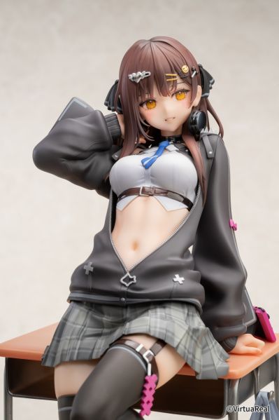 七海Nana7mi 鲨鱼服2.0 1/7比例手办