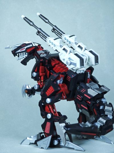 REALIZE MODEL 索斯机兽  RMZ-02 咆哮虐杀龙