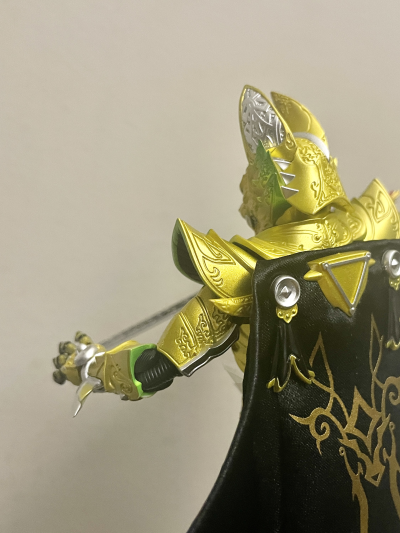 S.H.Figuarts（真骨雕制法） 黄金骑士牙狼（冴岛钢牙）牙狼20周年纪念版