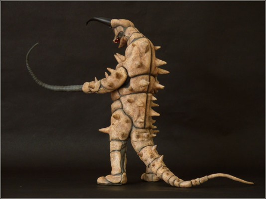 大怪兽系列 归来的奥特曼篇 地底怪兽 古敦