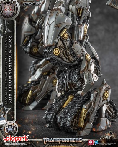 AMK PRO系列 《变形金刚：卷土重来》 威震天