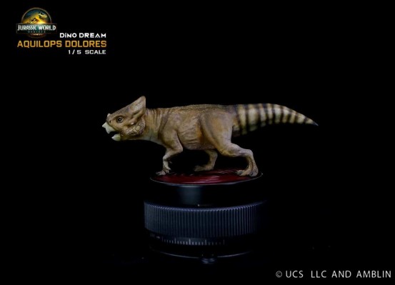 侏罗纪世界:重生 鹰嘴龙 限量模型