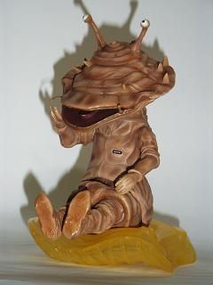 大怪兽系列 奥特Q篇 卡内贡计划 卡内贡之茧