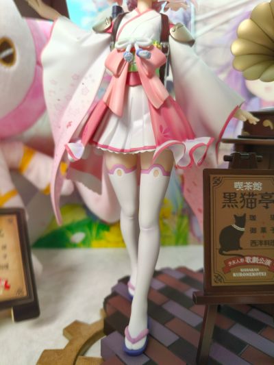 天籁人偶 Q弹收藏！钥匙扣(附带底座) 箒星