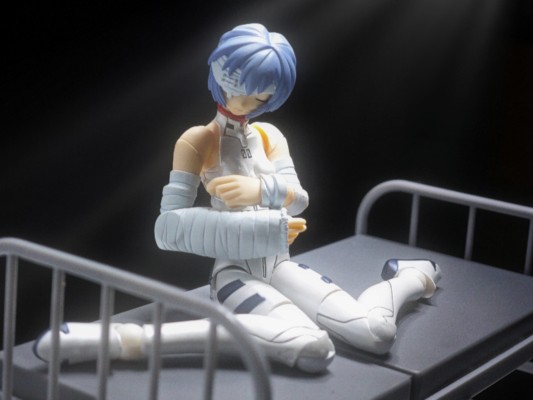 芙萝茵莱伊 REVOLTECH No.019 EVA破 绫波丽 Ver.2.0(EVA)