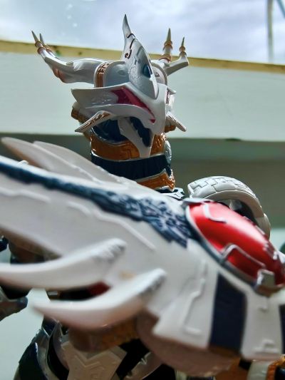 S.H.Figuarts   加拉特隆