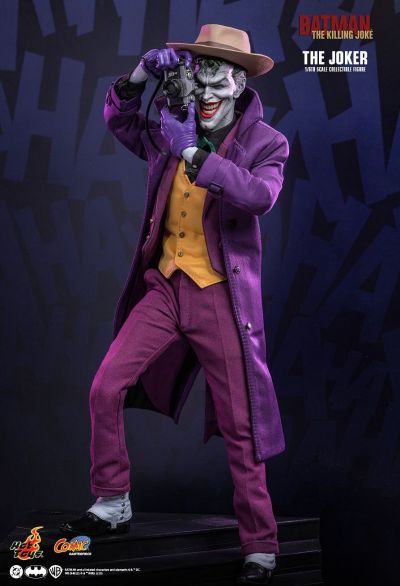 《蝙蝠侠：致命玩笑》小丑 1/6比例珍藏人偶