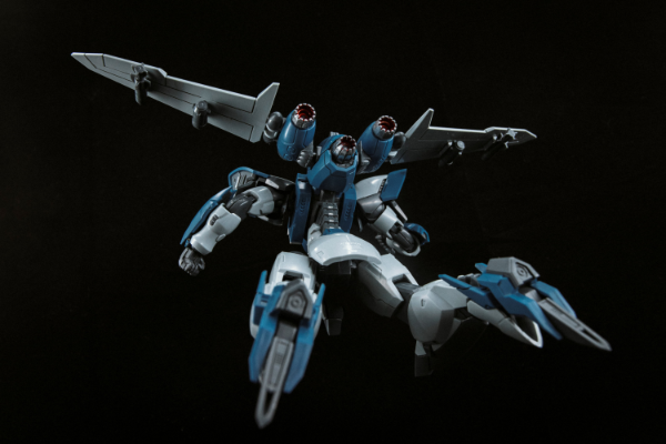 超动骑兵系列 云雀 OCR-122 1/144拼装模型