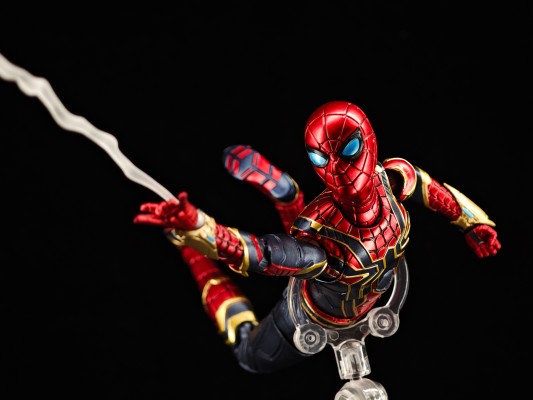 S.H.Figuarts  钢铁蜘蛛侠（蜘蛛侠：英雄无归）