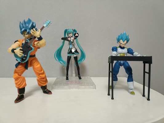 S.H.Figuarts 超级赛亚人小孙悟空-龙珠大魔-