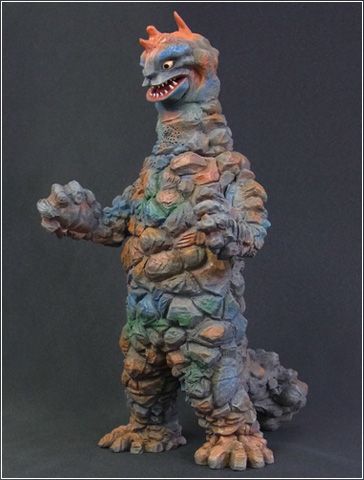 大怪兽系列 归来的奥特曼编  透明怪兽 戈尔巴格斯