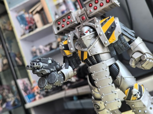 战锤：荷鲁斯之乱 钢铁勇士 配备火箭发射器的暴君攻城终结者