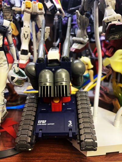 MG 1/100 机动战士高达  RX-75 钢坦克