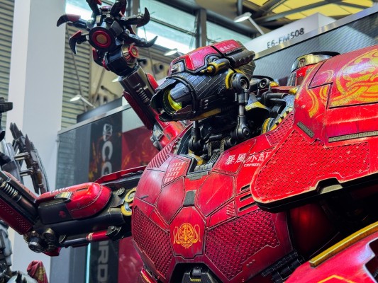 真人大半身像系列 环太平洋 暴风赤红