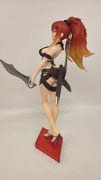 戏水少女 乡下大叔成为剑圣 斯蕾娜·利桑德拉