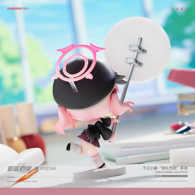 蔚蓝档案 下江小春“非礼勿视”