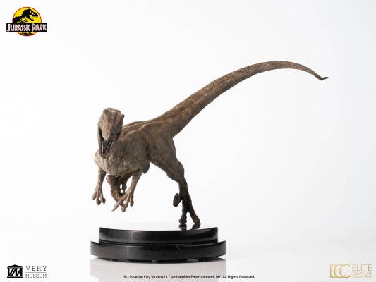 聪明女孩 1/8 比例青铜雕像