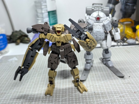 30MM  bEXM-29 加尔德诺瓦 [棕色]