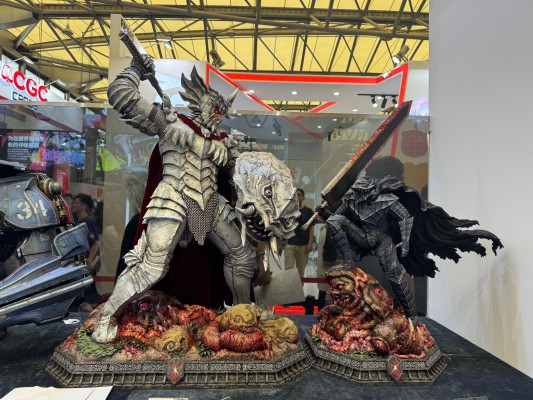 剑风传奇 格斯 狂战士盔甲 古伦贝鲁德 VS 格斯