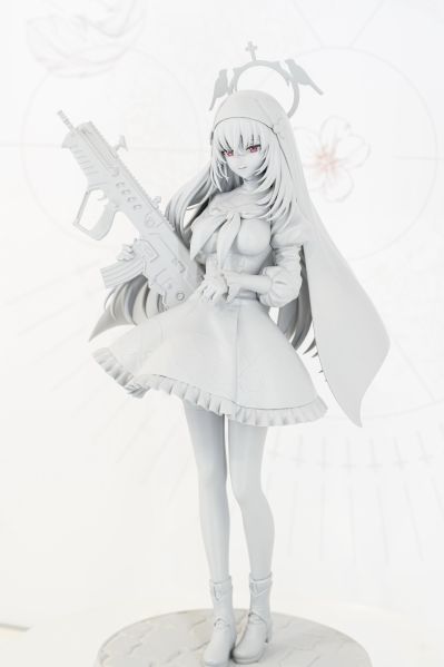 蔚蓝档案 歌住樱子