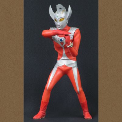 大怪兽系列 泰罗奥特曼 发光版 少年Ric限定商品