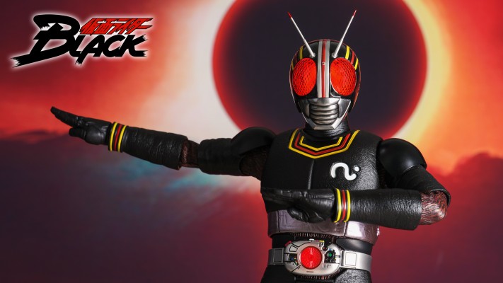 《假面骑士暗日》假面骑士暗日 1:6比例珍藏人偶