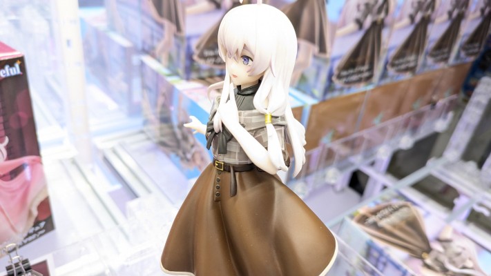 Trio-Try-iT 魔女之旅 伊蕾娜 棕色系穿搭