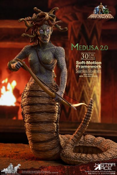 SA6070 美杜莎 定格动作系列