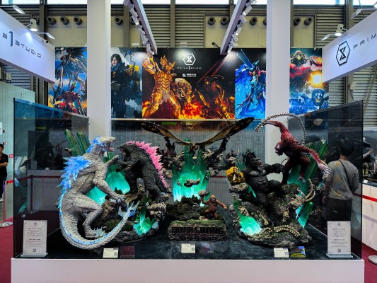 Ultimate Diorama Masterline 哥斯拉大战金刚2：帝国崛起 金刚 VS 刀疤王