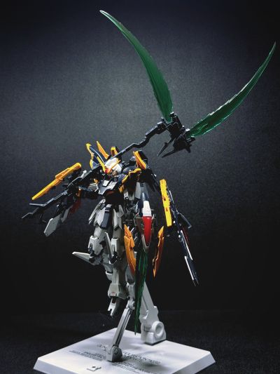 GFFMC 死神高达（无尽的华尔兹版） 果蝠装备