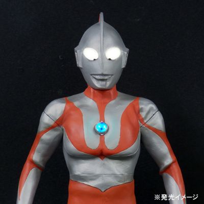 大怪兽系列 奥特曼 C型 站立姿势 发光版 少年Ric限定商品