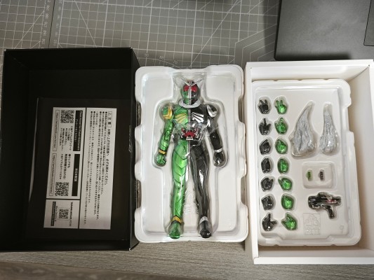 风都侦探 假面骑士颅骨的肖像 影视光碟  S.H.Figuarts（真骨雕制法）假面骑士双骑 疾风颅骨形态人偶配套标准版