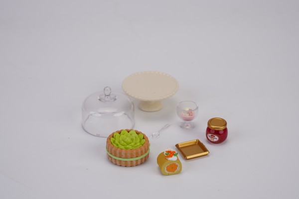 优美森林里的蛋糕店