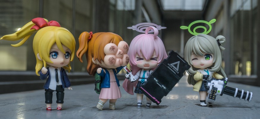 粘土人#580 LoveLive! 绚瀬絵里 练习着