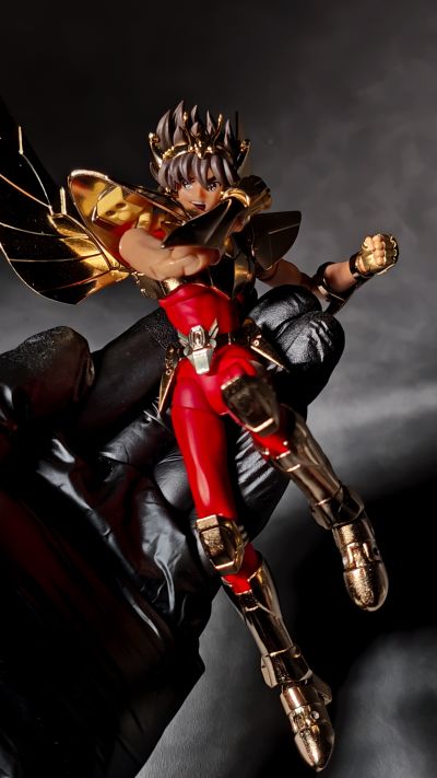 圣斗士圣衣神话EX 天马座 星矢（新生青铜圣衣） ～限定金～