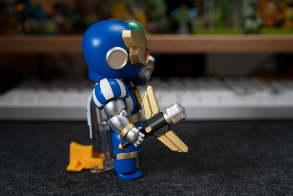 QOSMOS 铁甲小宝系列 第六弹 田德莉娜&蜻蜓队长