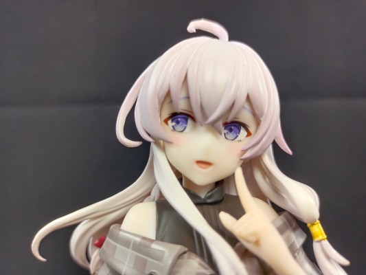 Trio-Try-iT 魔女之旅 伊蕾娜 棕色系穿搭