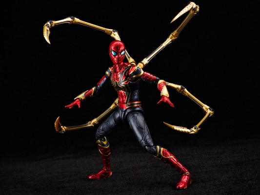 S.H.Figuarts  钢铁蜘蛛侠（蜘蛛侠：英雄无归）