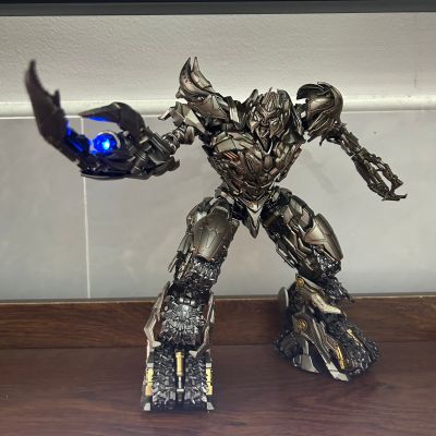 AMK PRO系列 《变形金刚：卷土重来》 威震天