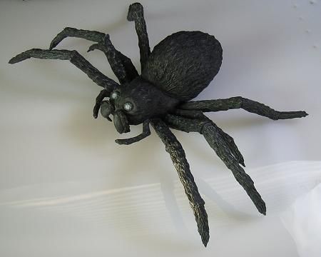 大怪兽系列 奥特Q编 大蜘蛛 塔拉丘拉 黑白色版