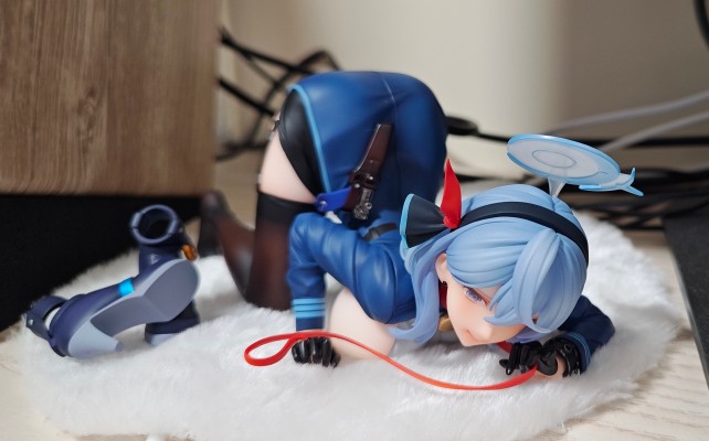 蔚蓝档案 天雨亚子