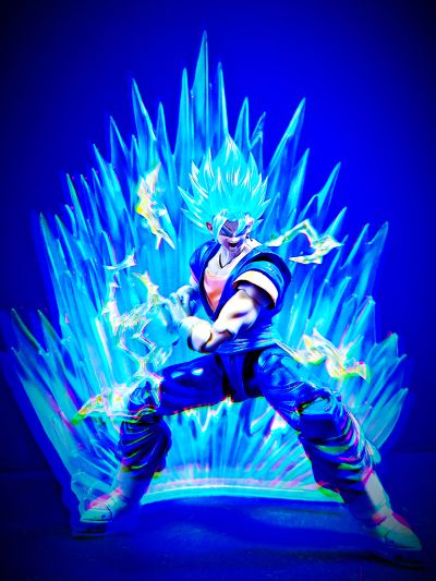 S.H.Figuarts 超级赛亚人之神超级赛亚人贝吉特-专属纪念款-