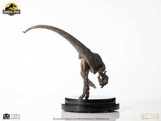 聪明女孩 1/8 比例青铜雕像