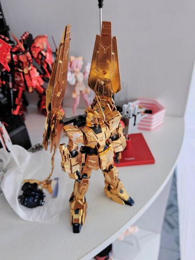 HGUC 1/144 独角兽高达3号机 菲尼克斯 (独角兽模式)( Narrative Ver.)[金色电镀]